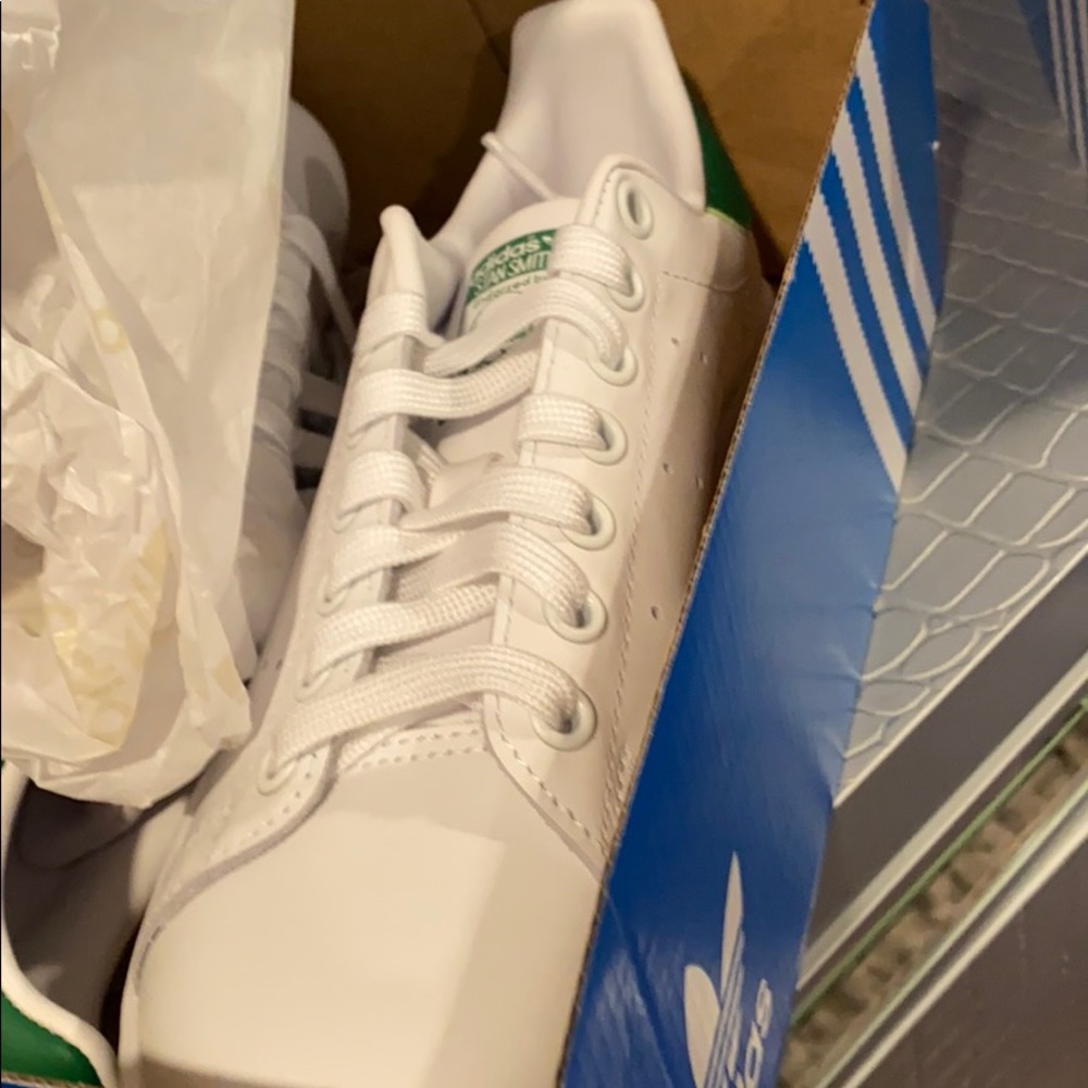 Brand new Stan smith
